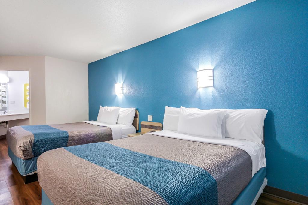 Motel 6 New Braunfels Esterno foto