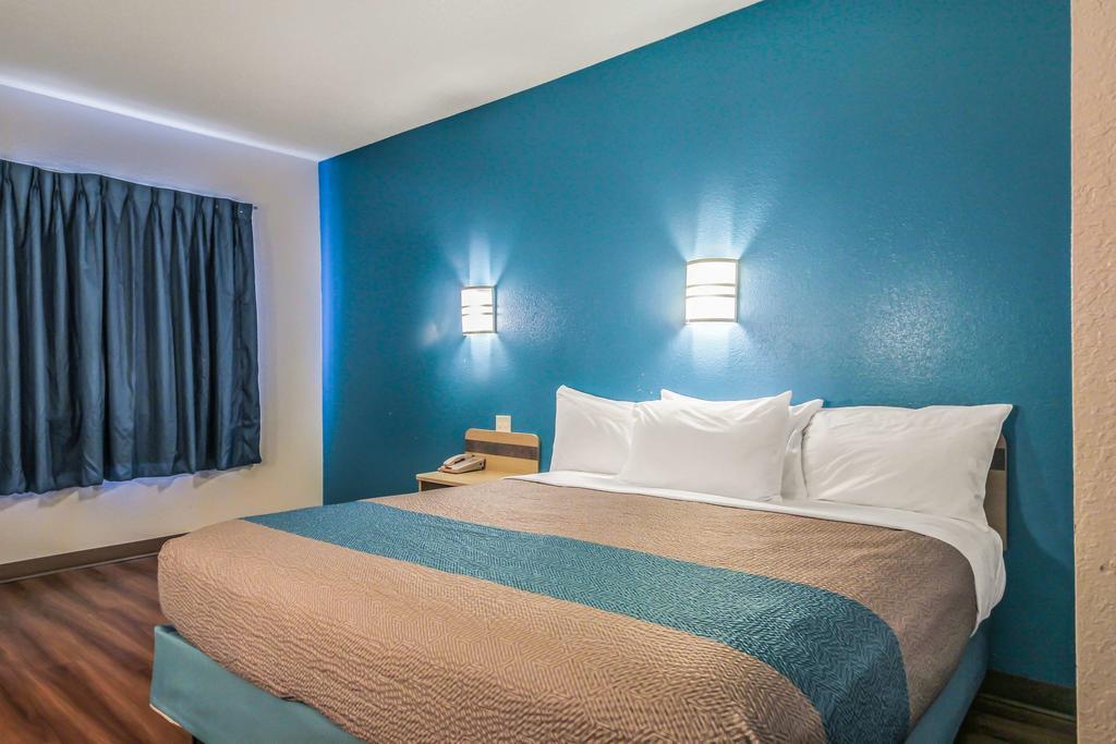 Motel 6 New Braunfels Esterno foto